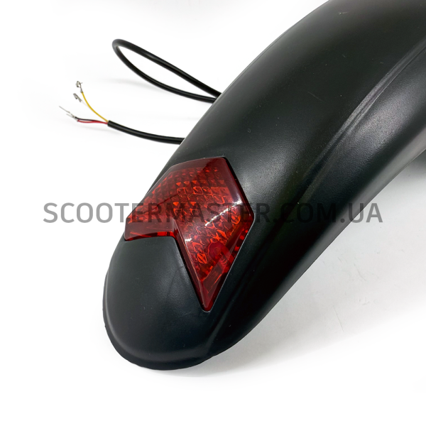 Крило заднє KUGOO M4/M4 Pro з стоп-сигналом  Крило заднє KUGOO M4/M4 Pro з стоп-сигналом